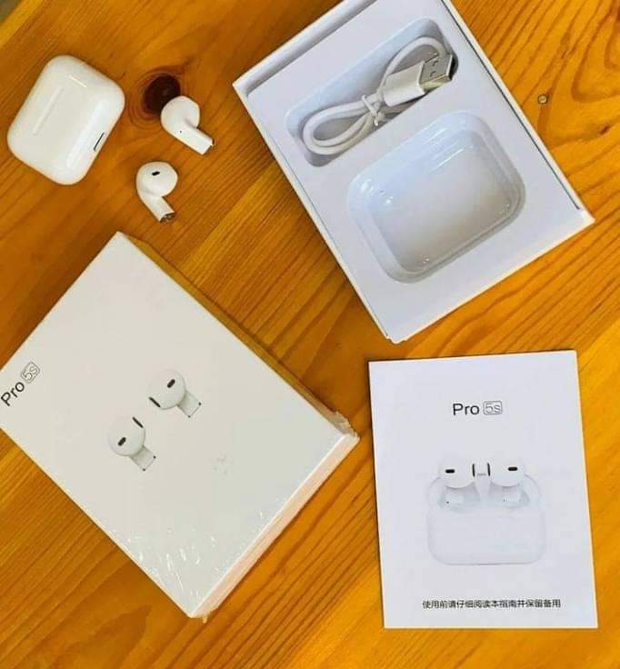 Earbuds